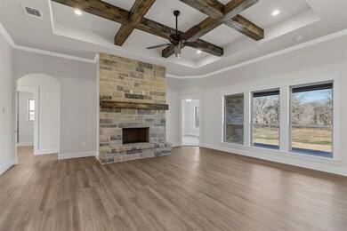 10021 Valley Oak Ct, Springtown, TX 76082 - photo 3