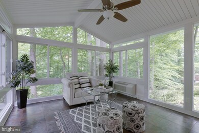 8309 Epinard Ct, Annandale, VA 22003 - photo 4