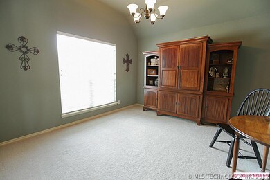 Office/Flex Room