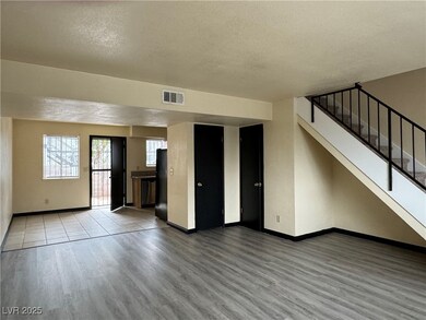 3500 Mercury St unit G, North Las Vegas, NV 89030 - photo 6