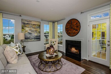 25240 Orchard View Terrace unit 5A3, Chantilly, VA 20152 - photo 3