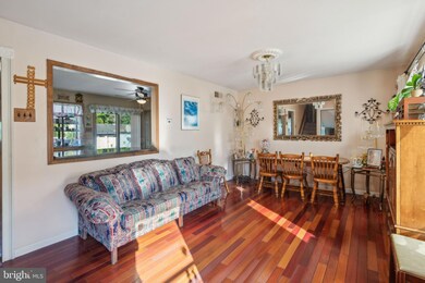 743 Vermont Ave, Woodbury, NJ 08096 - photo 4