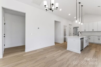 1216 Waterford Dr, Lincolnton, NC 28092 - photo 6