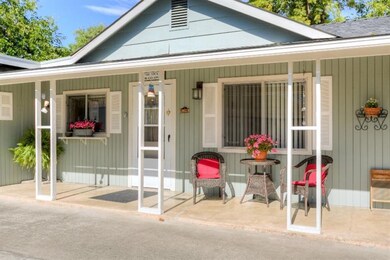 3621 Table Rock Rd, Medford, OR 97504 - photo 4