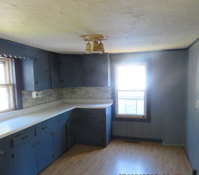 346 S Main St, Orange, MA 01364 - photo 5
