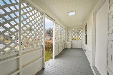2206 E 58th St, Kansas City, MO 64130 - photo 4