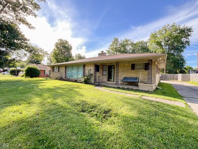 2714 Greenbriar Rd, Anderson, IN 46011 - photo 2