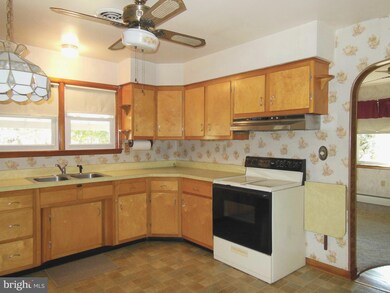 9306 Woodsboro Pike, Walkersville, MD 21793 - photo 6