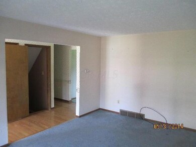 1860 Dorsetshire Rd, Columbus, OH 43229 - photo 4