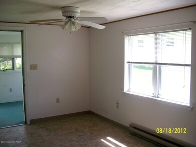 261 Bittenbender Dr, Stroudsburg, PA 18360 - photo 3