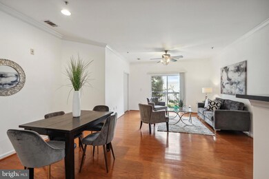 11352 Aristotle Dr unit 7-105, Fairfax, VA 22030 - photo 2