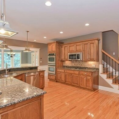 11 Symphony Dr, Franklin, MA 02038 - photo 4