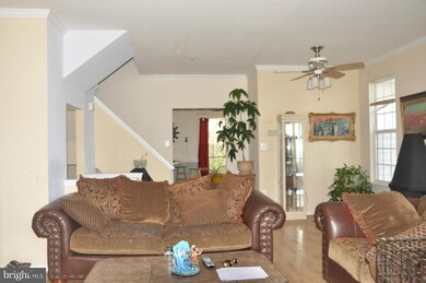 122 Penwick Cir, Frederick, MD 21702 - photo 6