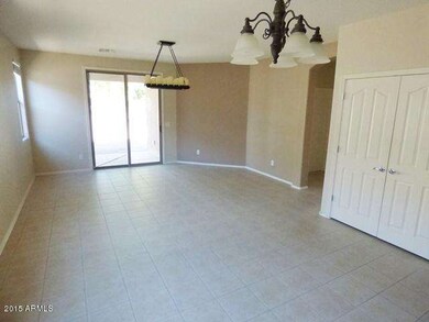 023-471544 great room 1
