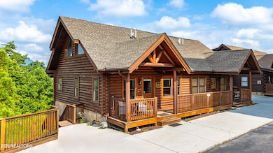 407 Big Bear Way, Pigeon Forge, TN 37863 - photo 4