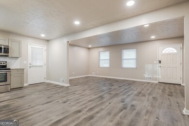 8030 Kendrick Rd, Jonesboro, GA 30238 - photo 7