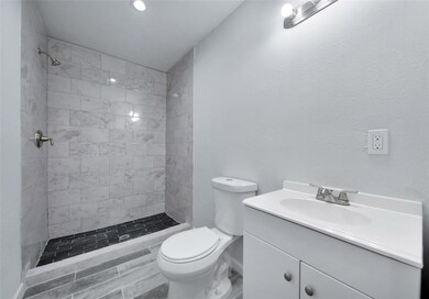 3834 Dreyfus St, Houston, TX 77021 - photo 2