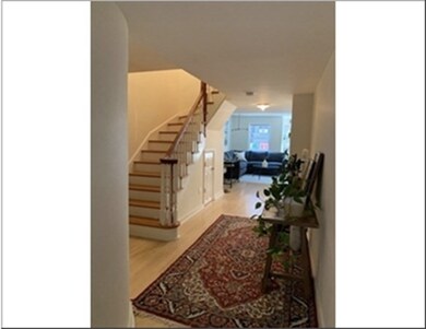 376 Commercial St unit 2I, Boston, MA 02109 - photo 5