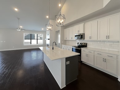 810 Gladiolus Dr, Smyrna, TN 37167 - photo 4