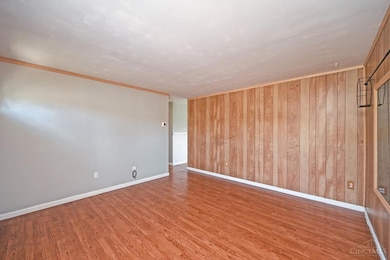 11992 Pippin Rd, Cincinnati, OH 45231 - photo 5