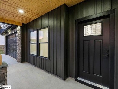 119 Bell Ave, Inman, SC 29349 - photo 2