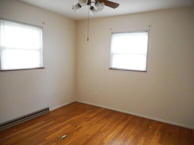 413 Bernhard Rd, Columbus, OH 43213 - photo 5