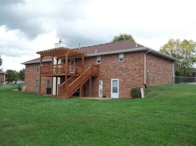4501 N 17th 007