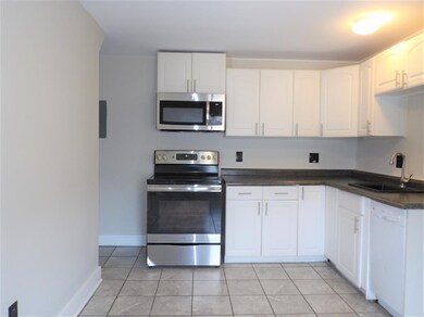 35 Academy St unit 1, Tilton, NH 03276 - photo 5