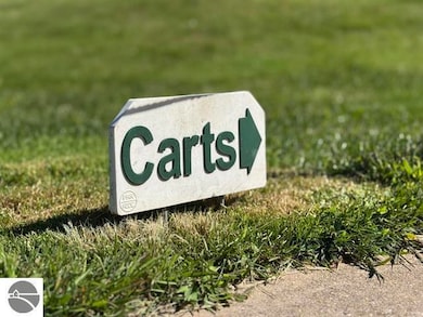 4855 Prestwick Ct, Williamsburg, MI 49690 - photo 3