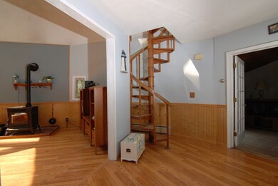 229 Plumtree Rd, Sunderland, MA 01375 - photo 6