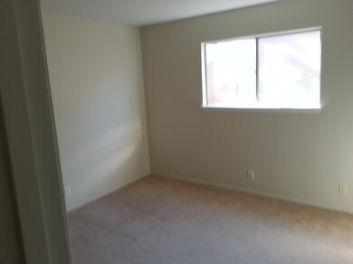 6700 Orphelia Ave NE, Albuquerque, NM 87109 - photo 5