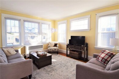 2nd floor Living Room