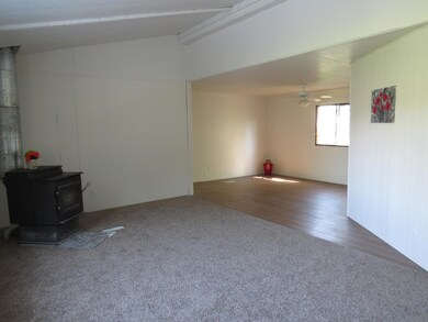 02 Living Room