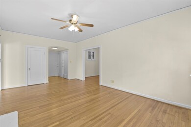 436 Westmoreland St unit 2, Houston, TX 77006 - photo 5