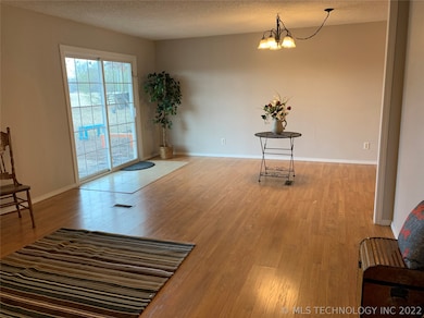 13008 S 121st East Ave, Broken Arrow, OK 74011 - photo 3