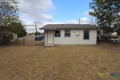 713 W Avenue B, Copperas Cove, TX 76522 - photo 5