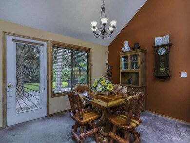 61240 Bighorn Ct, Bend, OR 97702 - photo 5