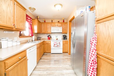 623 W Bailey St, Nixa, MO 65714 - photo 7