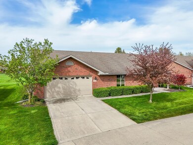 796 Hickory Hill Dr, Marysville, OH 43040 - photo 3