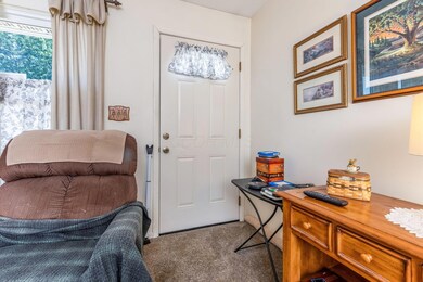 3927 Frazier Rd E, Columbus, OH 43207 - photo 5