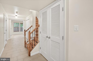 13102 Alpine Dr, Germantown, MD 20874 - photo 3