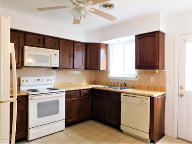 Kitchen (1)