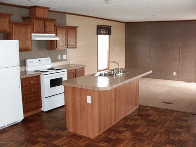 908 kitchen 2