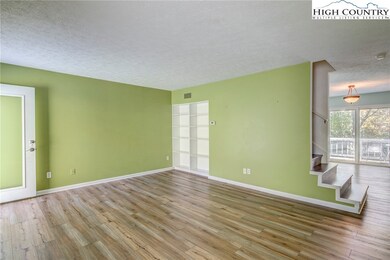165 Meadow Ridge Rd unit 5, Boone, NC 28607 - photo 4