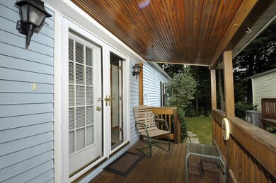 10 Ash St, Rockland, MA 02370 - photo 5