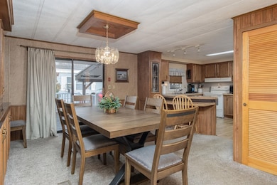 76 Donald Dr, Goffstown, NH 03045 - photo 3