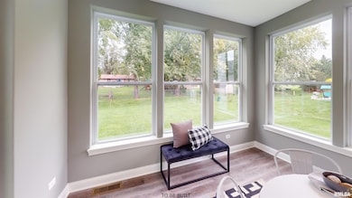 21 S 5th St, Eldridge, IA 52748 - photo 4