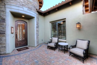 Courtyard-Entry - MDL