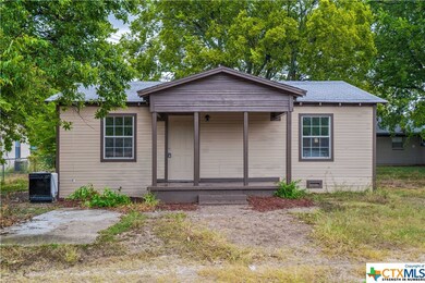 206 E Reagan Ave, Copperas Cove, TX 76522 - photo 2