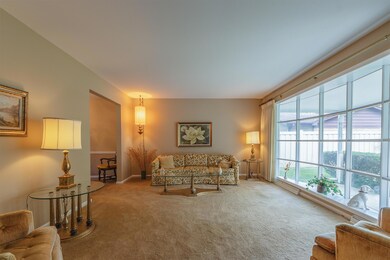 Old_Colony_Rd_4439_05